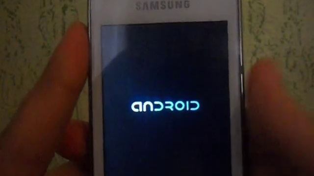 Installing Hyperion 7 Golden Master Final ROM on Galaxy Y смотреть онлайн