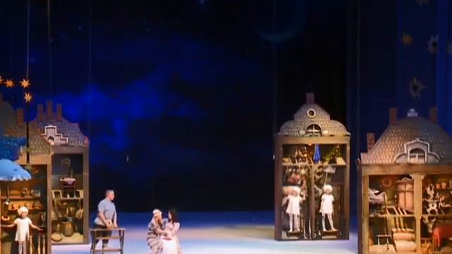 Телесюжет о мюзикле Виктора Плешака "Под первой звездой" ТК Енисей Красноярск, 31.12 2015 смотреть онлайн