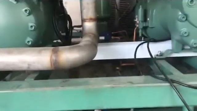 وحدة تبريد 25 طنًا ، وصلة متوازية لضاغطين من نوع Bitzer смотреть онлайн