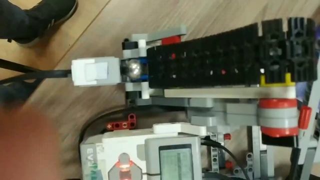 Робот конвейер!!! смотреть онлайн