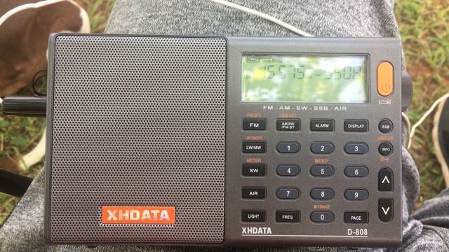 XHDATA D-808 Receiving KBS World Radio 15575 KHz 14:59 UTC