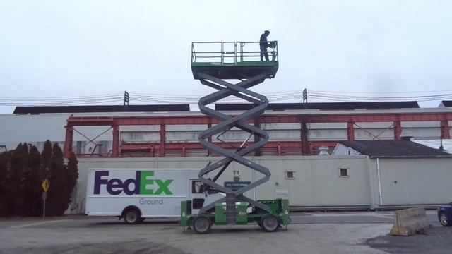 Genie GS-4390 Scissor Lift (684) смотреть онлайн