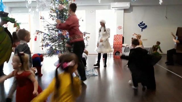 Ёлка в "Атмосфере" 28 декабря 2018 г. смотреть онлайн