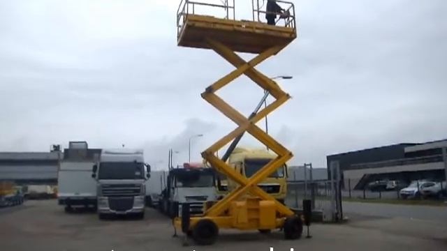 774298 HAULOTTE H12SX DIESEL 4x4 SCISSOR LIFT 1200CM 2005 1232H CD108368 смотреть онлайн