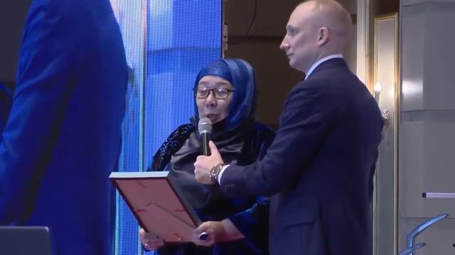 Эксперт Абильдинова А.К подтвердила сертификат "Халяль" на продукт клеточного питания смотреть онлайн
