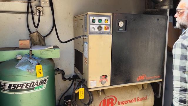 Lot # GA-0220: Ingersoll Rand Air Compressor