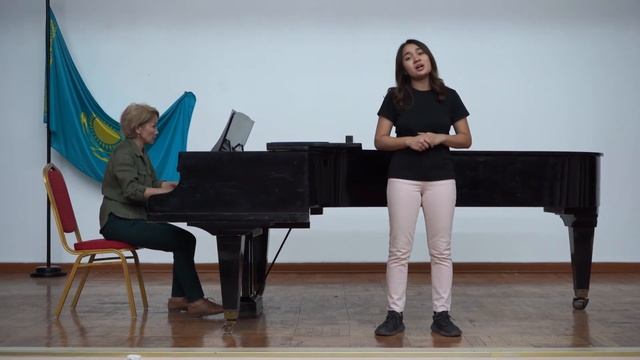 Айгерим Ержанова - Аққу домбыра