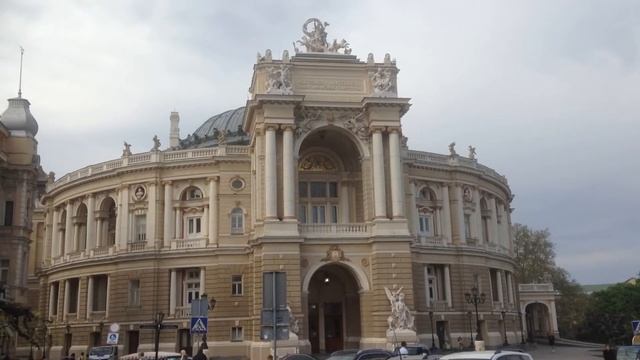#OperaHouse#Odessa# Оперный театр/ Одесса/ Музыка Сергея Чекалина. смотреть онлайн