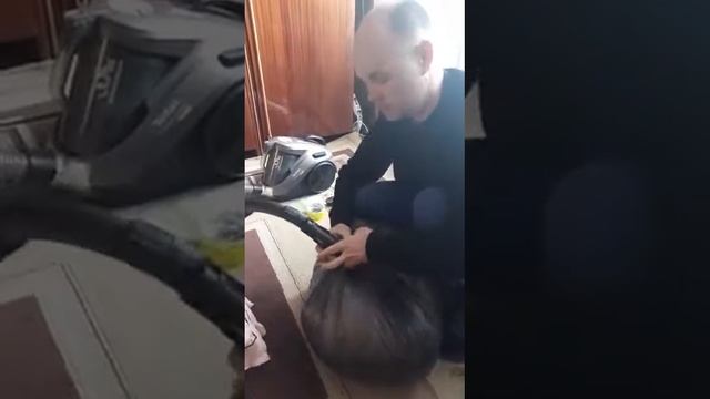 Как нужно упоковавать одеяла ( мой папа ) смотреть онлайн