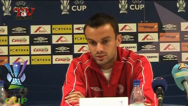 36 - tiskovka před zápasem s Aston Villa (5.11.2008) смотреть онлайн