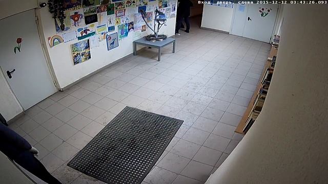 Вход дверь, слева 20151212 033904 20151212 034710 смотреть онлайн