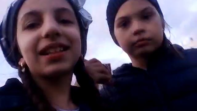 Я в школьном дворе смотреть онлайн
