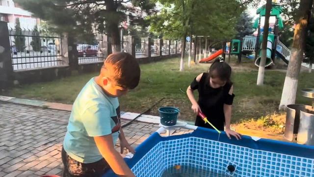 Я на рыбалку пришел ловить детские рыбки ￼ смотреть онлайн