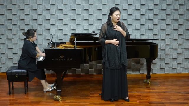 Чжан Яньли. Чайковский. Ария Лизы «Уж полночь близится…» из оперы «Пиковая дама» смотреть онлайн
