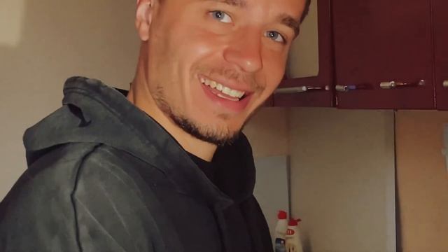 Строим дом по видео с Ютуба. 32-ой день. Обзор инструмента для каркасного строительства. Утро смотреть онлайн