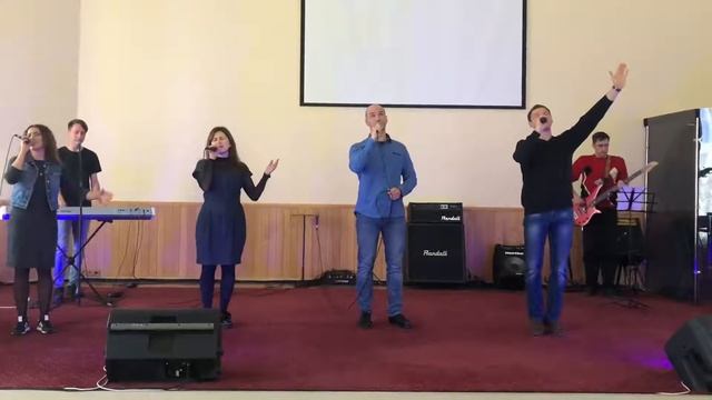 Мой спаситель жив смотреть онлайн