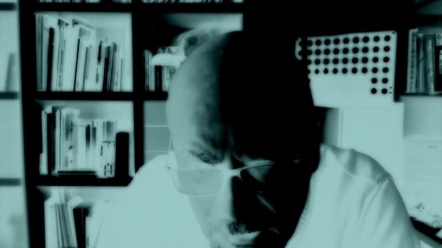 Sergio Carlacchiani "COSÌ SIA" testo, voce e video смотреть онлайн