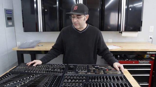 Mechanics Tool Set Review Craftsman 282 in Gunmetal Chrome CMMT45282 смотреть онлайн