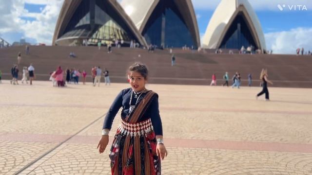 Kindri kindri nach mali | Sambalpuri dance at Opera House SYDNEY Australia 🇦🇺 | Flawless Vansikka смотреть онлайн