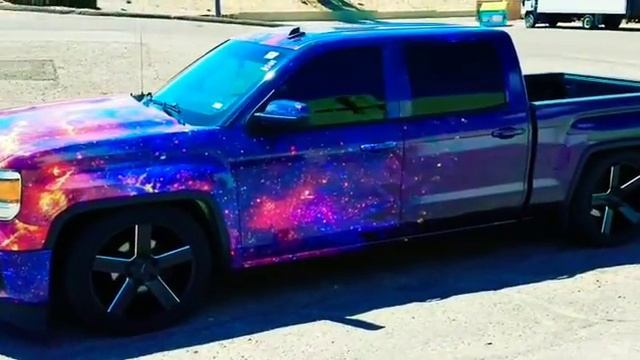 Galaxy Vinyl Wrap смотреть онлайн