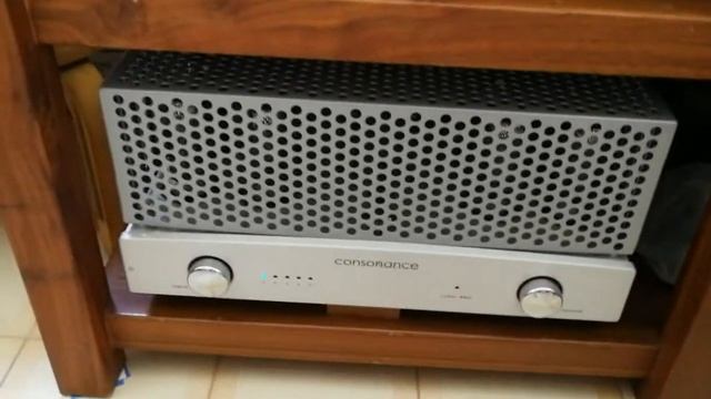試聽Consonance Cyber880i KT88 播台灣Colin自己所錄的擊鼓 смотреть онлайн