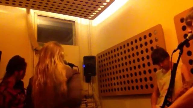 Moon Safari - Taxman (Rehearsal) смотреть онлайн