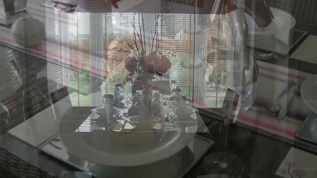 My Slideshow Chrome Ornamental Stags Heads in the pink смотреть онлайн