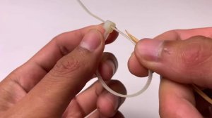 Как легко расстегнуть пластиковый хомут-стяжку, не разрезая его!