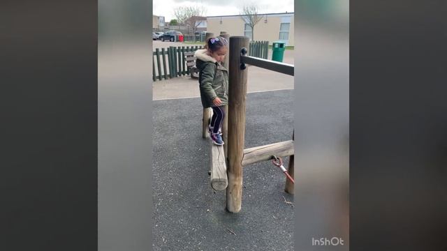 Brave little girl смотреть онлайн