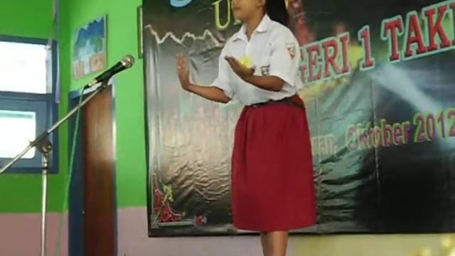Story Telling Competition in SMPN 1 Takeran magetan смотреть онлайн