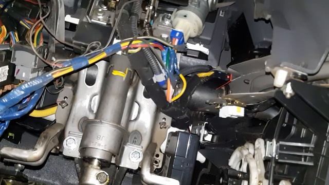 KIA RIO 2006г - Не работают стоп-сигналы смотреть онлайн