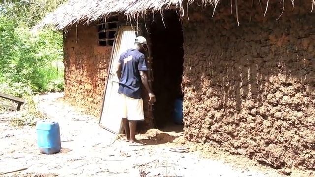 Gap Year Kenya - By Tom Londsale (past leaper). смотреть онлайн