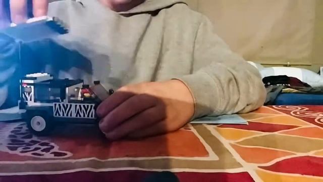 Building Lego safari truck (Timelapse) смотреть онлайн