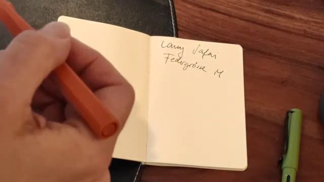 Lamy Safari смотреть онлайн