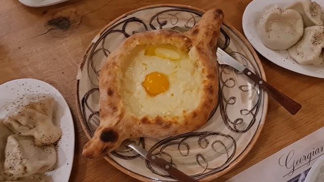 Georgian cuisine in the restaurant - Грузинская кухня в ресторане смотреть онлайн