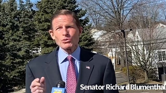U.S. Senator Richard Blumenthal urges support of Brave Enough To Fail смотреть онлайн