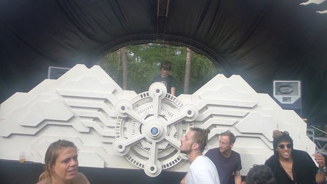 space safari hilvarenbeek 14-17-7-2017 смотреть онлайн