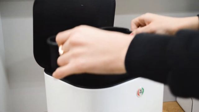 Супер НОВИНКА! Відро для сміття із системою 