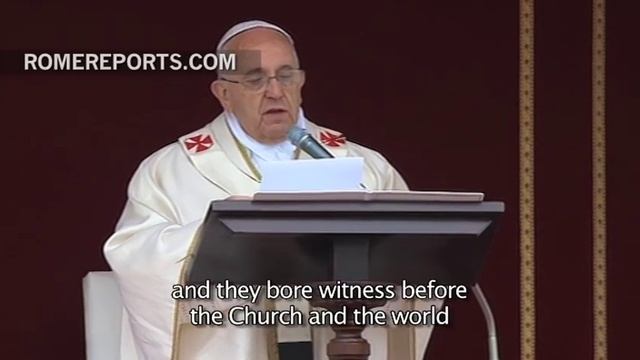 Pope\'s Canonization Mass: John Paul II and John XXIII were brave and hopeful, even amid challenges смотреть онлайн