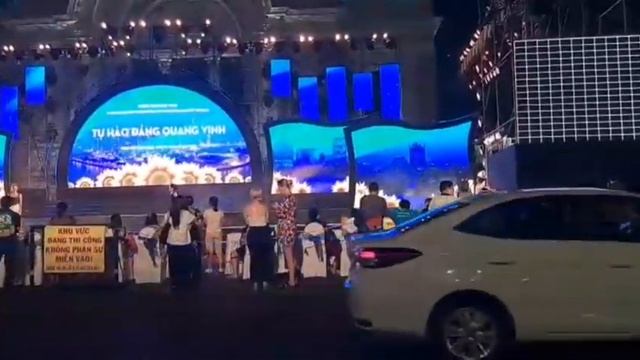 Night life @ Opera House, District 1 # Ho Chi Minh City, Vietnam 🇻🇳 смотреть онлайн