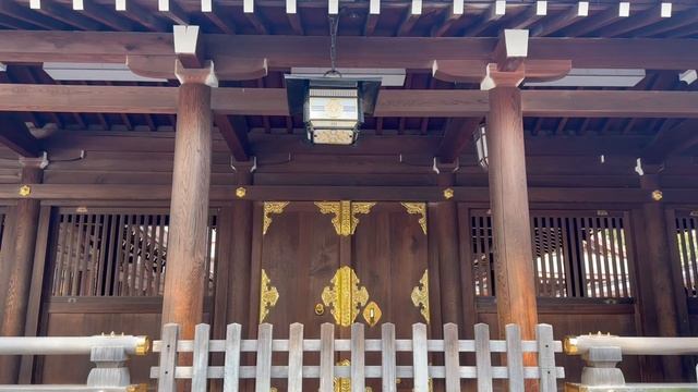Something INSANE Happened at MEIJI SHRINE in Tokyo 🇯🇵 смотреть онлайн