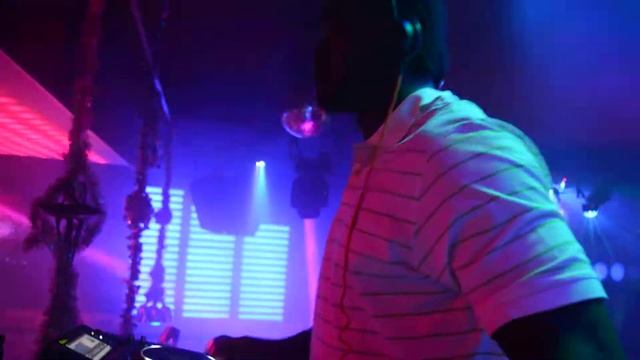 SAFARI REMIX PARTY BY DJ CLASS смотреть онлайн