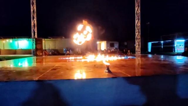 Dubai desert safari with light show and belly dancing#dubai смотреть онлайн