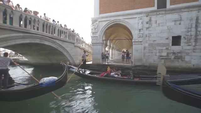 Venezia Canal Grande HD - Il Pettegolezzo Opera by Andreas Ryter смотреть онлайн