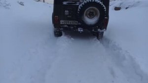 УАЗ 469 В СНЕГУ