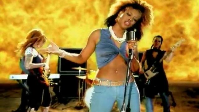 Kelis - Young, Fresh N' New смотреть онлайн