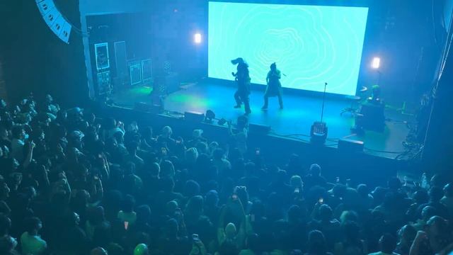 Yaeji - WAKING UP DOWN (4/29/23) Live in Houston, TX смотреть онлайн