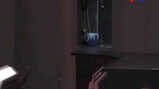 Iranian Exile Opera смотреть онлайн