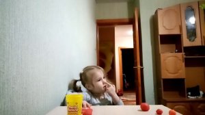 наше первое видео! маленькие блогеры