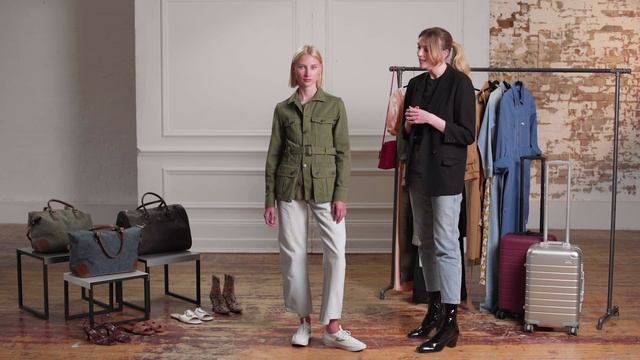 WHAT TO PACK FOR A WEEKEND AWAY | Wardrobe Mistress | The Sunday Times Style смотреть онлайн